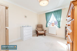 Bedroom- click for photo gallery